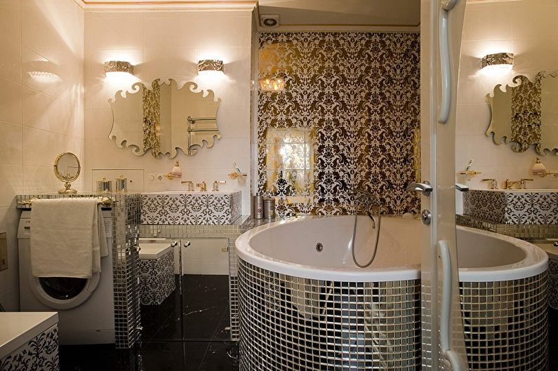 Mirror in the bathroom - photo