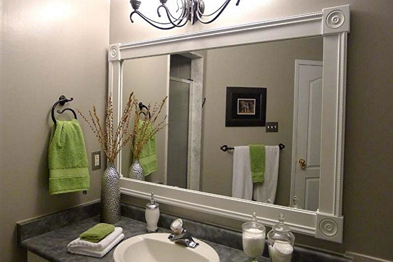 Mirror in the bathroom - photo