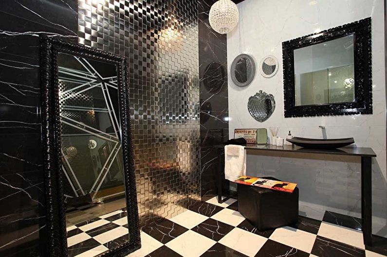 Mirror in the bathroom - photo