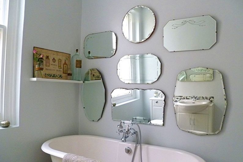 Mirror in the bathroom - photo