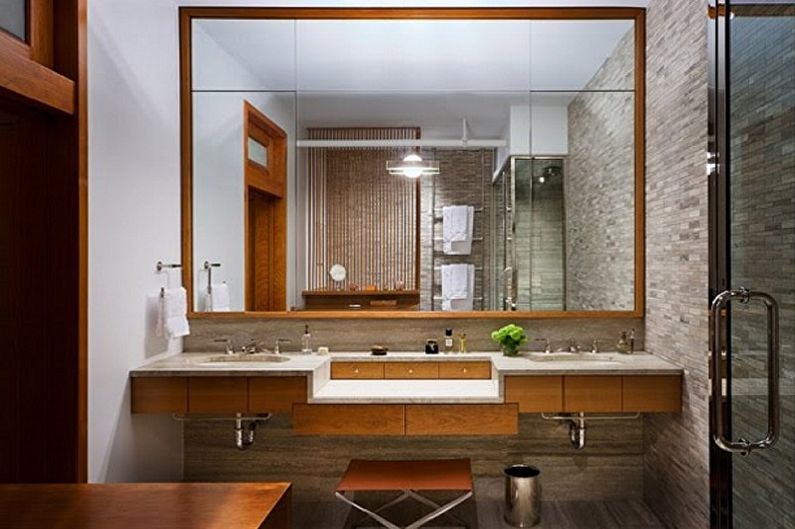 Mirror in the bathroom - photo