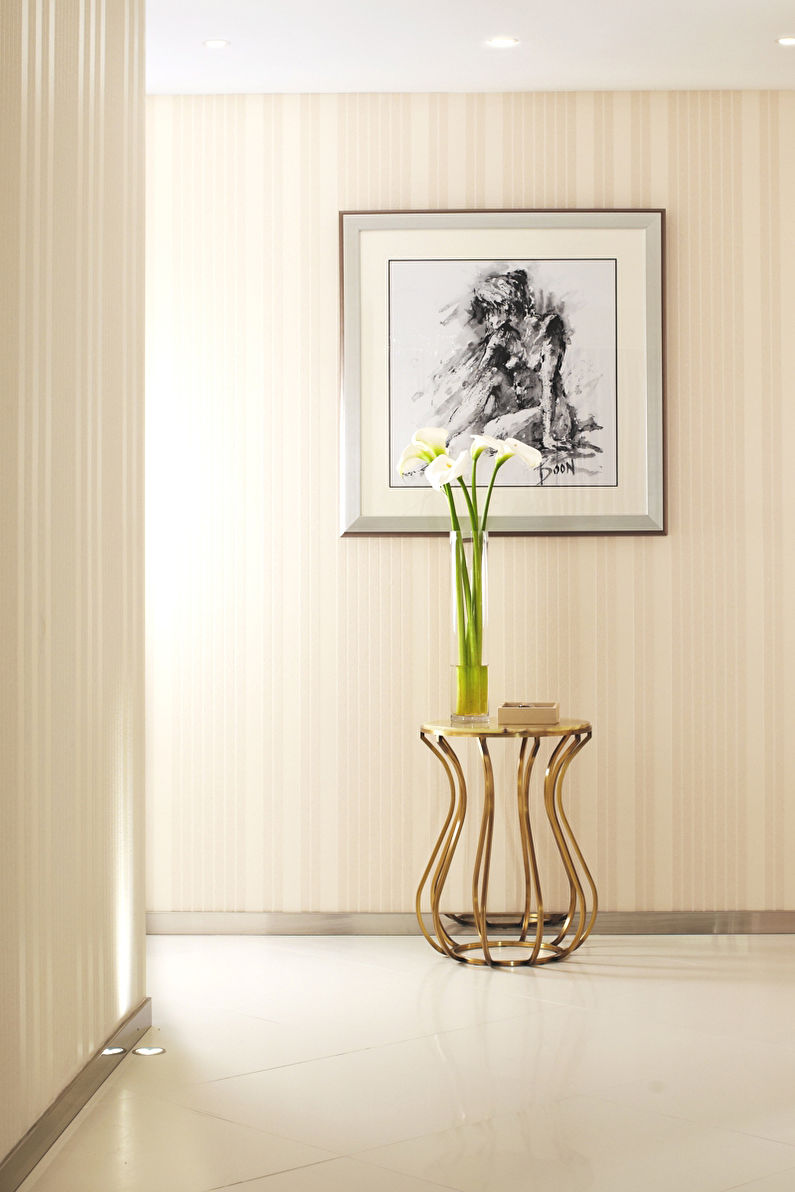 Bamboo wallpaper in the hallway - Interior Design