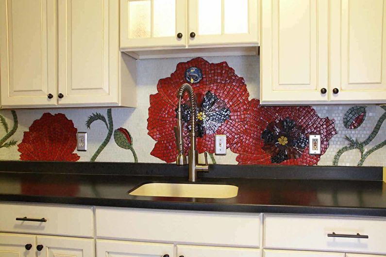 Mosaic kitchen apron