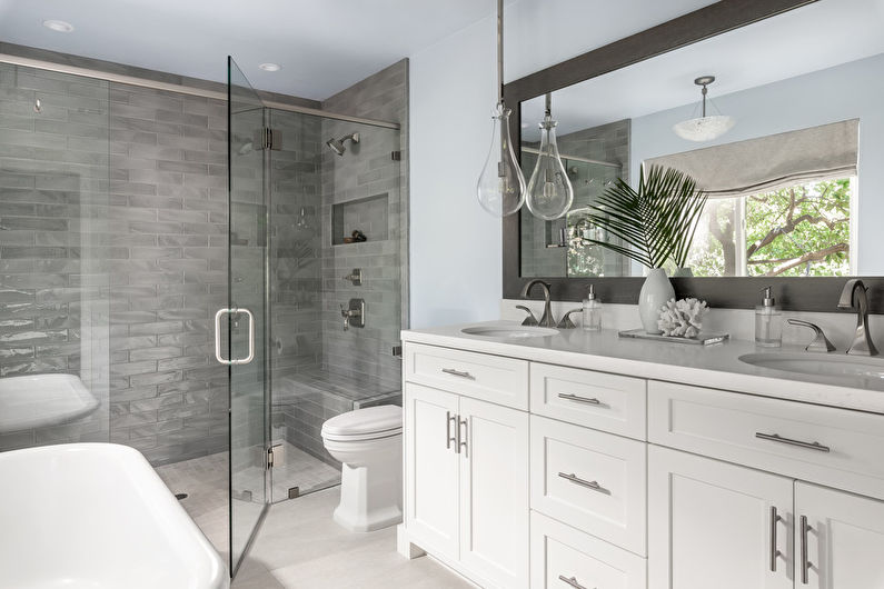 Stretch ceiling in the bathroom - photo