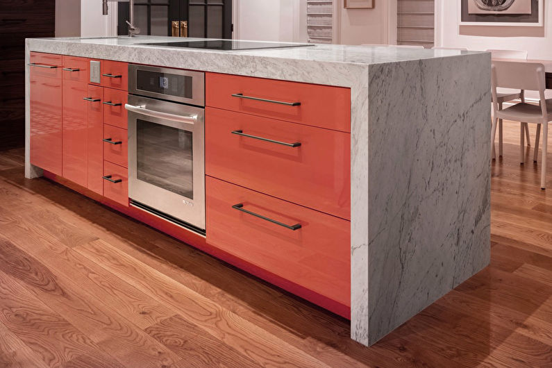 Fleur de pêche dans la cuisine - Design d'intérieur