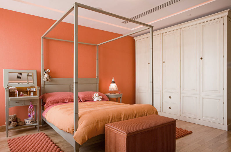 Fleur de pêche dans une chambre d'enfant - Design d'intérieur