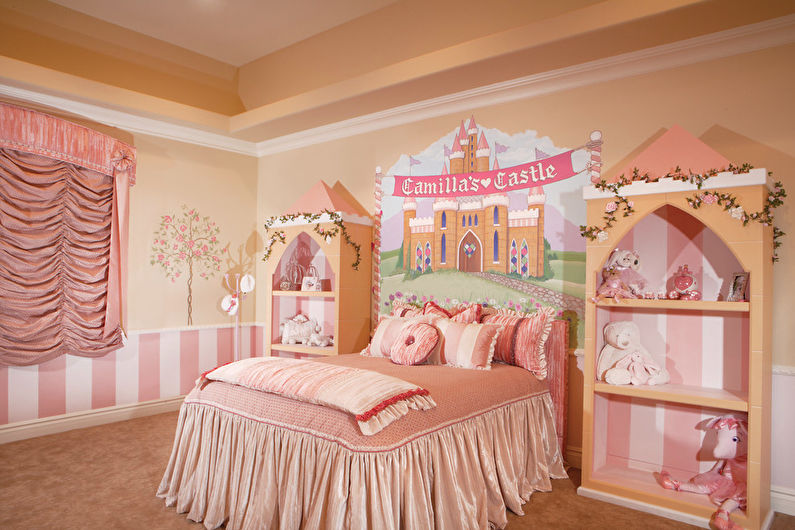 Fleur de pêche dans une chambre d'enfant - Design d'intérieur