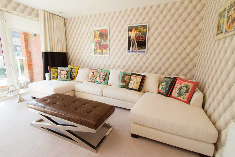 Beige wallpaper in the interior - Halftone and monochrome gamma