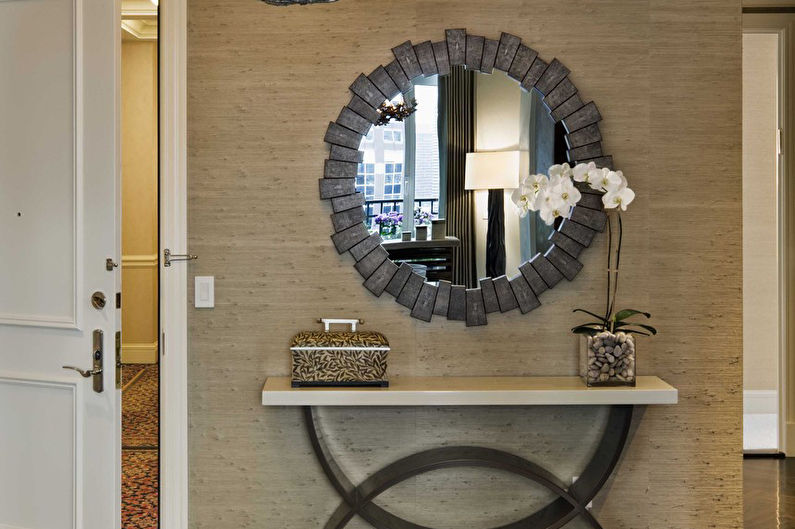 Beige wallpaper in the hallway - Interior Design