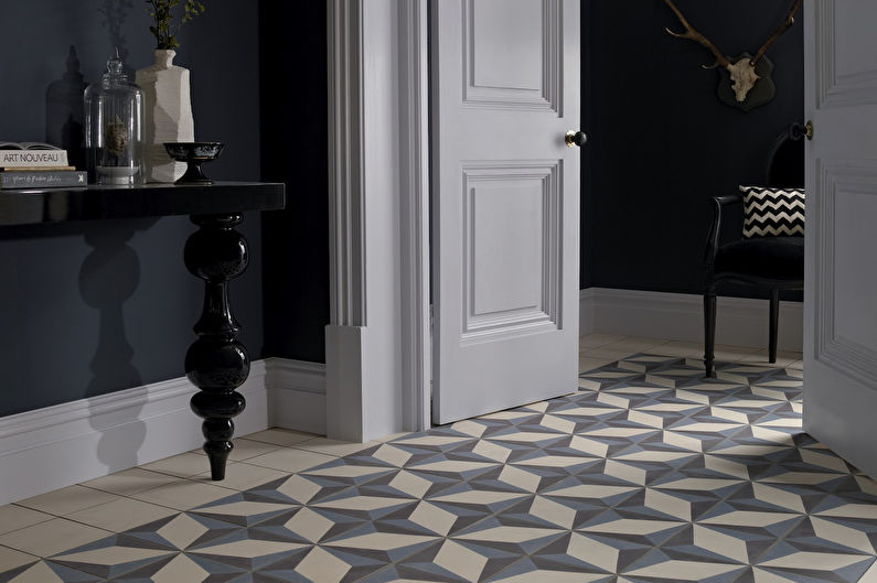 Floor tiles in the hallway - photo