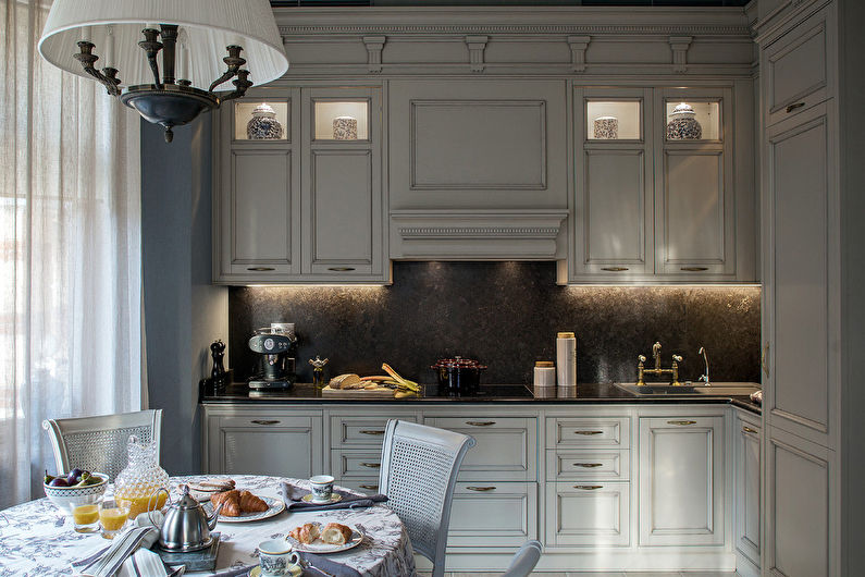 Corner kitchen in a classic style - Interior Design