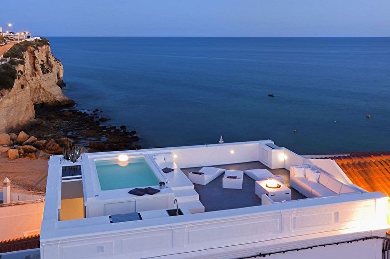 Modern high-tech house designs - High-tech house with exploited roof