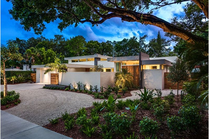 High-tech houses - photo and projects
