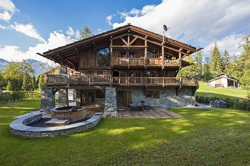 Chalet style houses - photo and projects