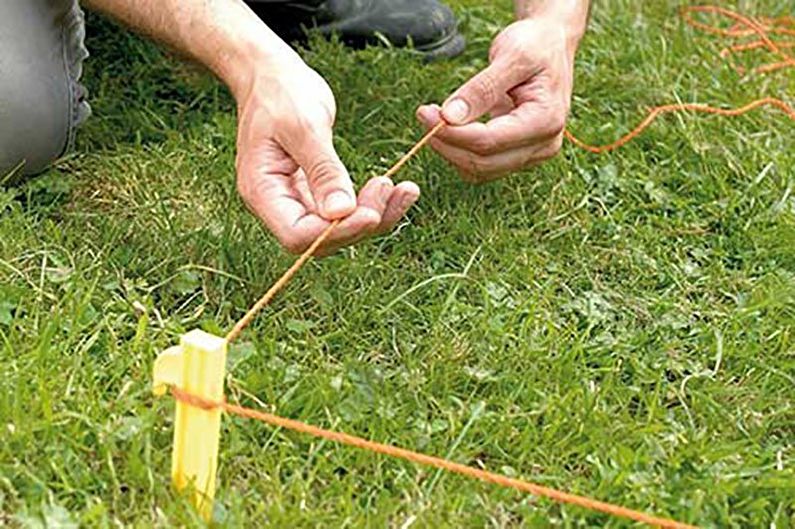 Do-it-yourself φράχτη από κυματοειδές χαρτόνι - Πώς να φτιάξετε διάταξη