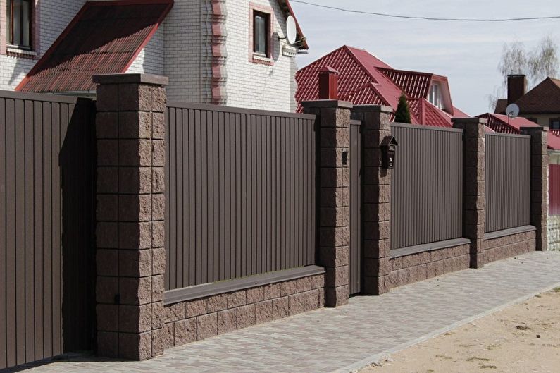 Φράκτες από μόνος σας από κυματοειδές χαρτόνι - φωτογραφία