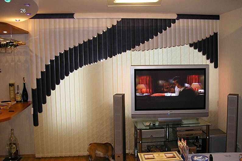 Curtains in the kitchen - photo