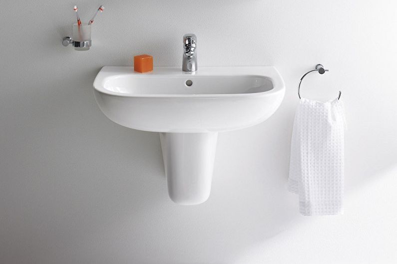 Tulip-shaped bathroom sinks