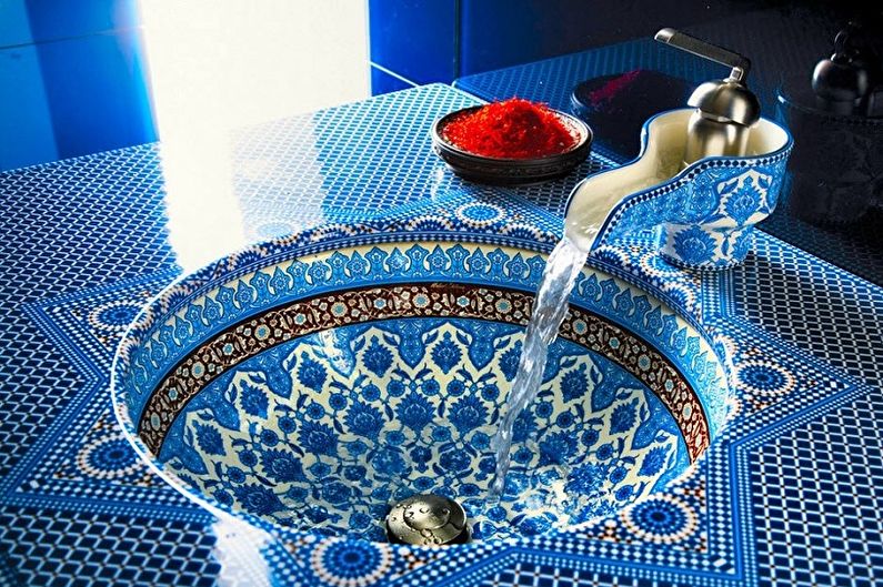Bathroom sink - photo