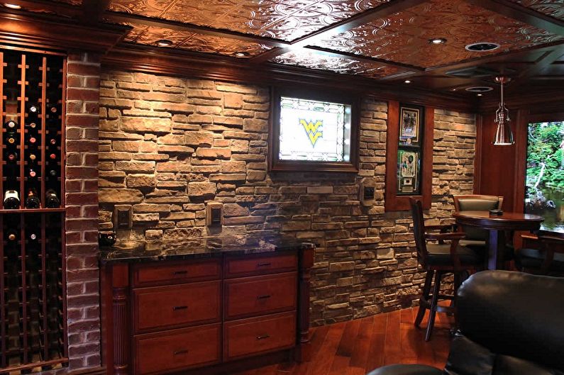 The use of siding under the stone - Siding under the stone in the interior