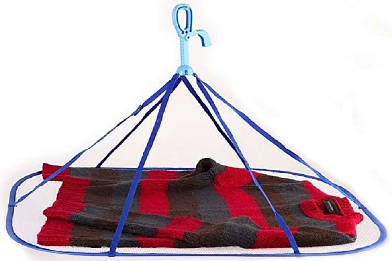 Designs of ceiling clothes dryers - Dryers for clothes with a polymer mesh