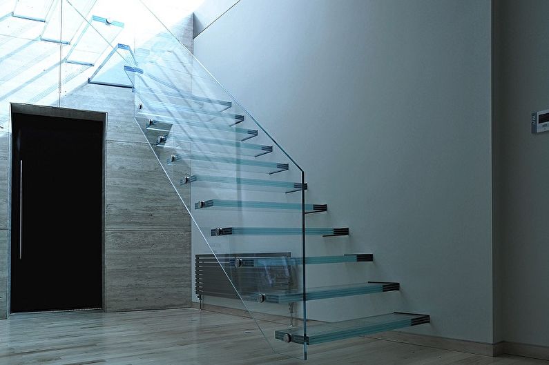 Railing for stairs - photo ideas