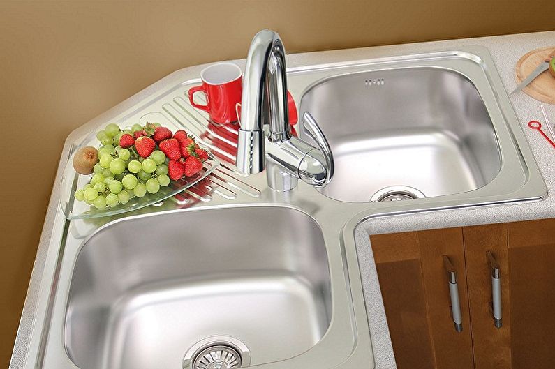 Corner sink for the kitchen - Dimensions and functionality