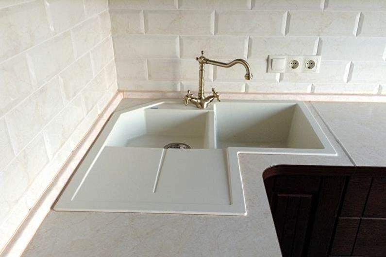 Corner sinks for the kitchen - photo