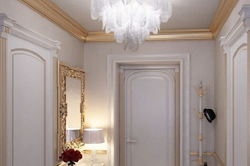 Polyurethane stucco molding in the hallway