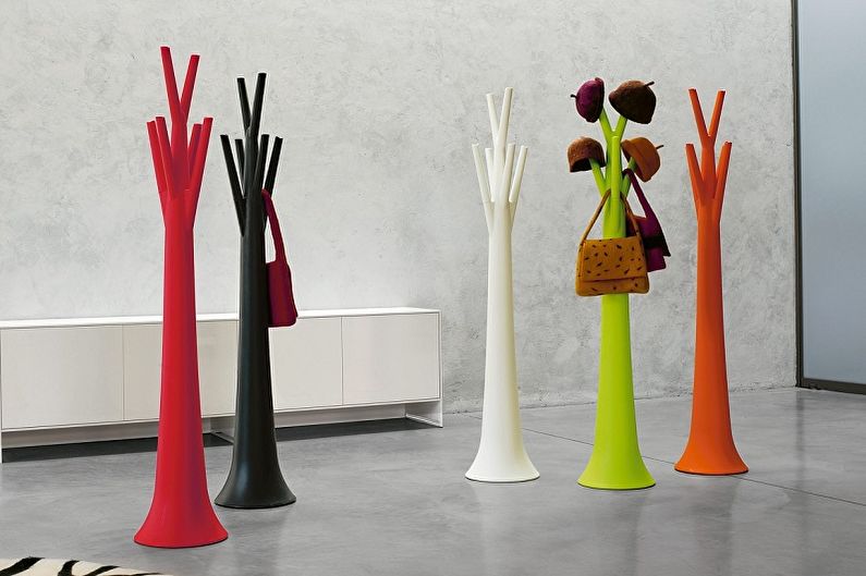 Floor clothes hanger - Material