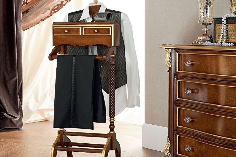 Types of floor hangers for clothes - Hanger for a business suit