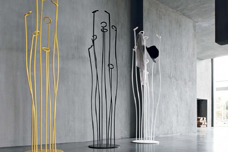 Floor hangers for clothes - photo