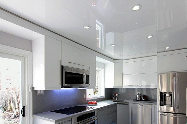 How to wash a stretch ceiling without streaks at home - How to wash a stretch ceiling in a kitchen