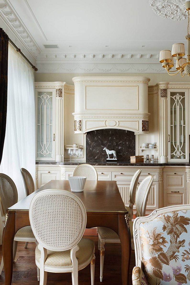 Kitchen 13 sq.m. in classical style - Interior Design