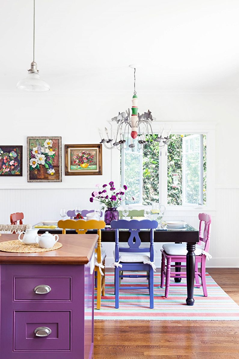Purple kitchen 13 sq.m. - Interior Design