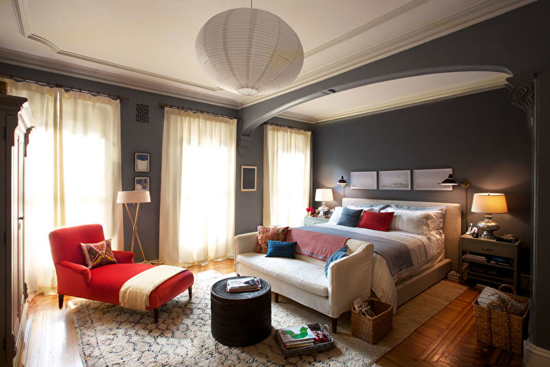 One-level drywall ceiling in the bedroom