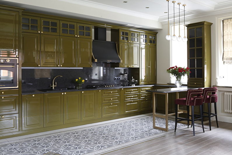 Interior design kitchen in the neoclassical style - photo