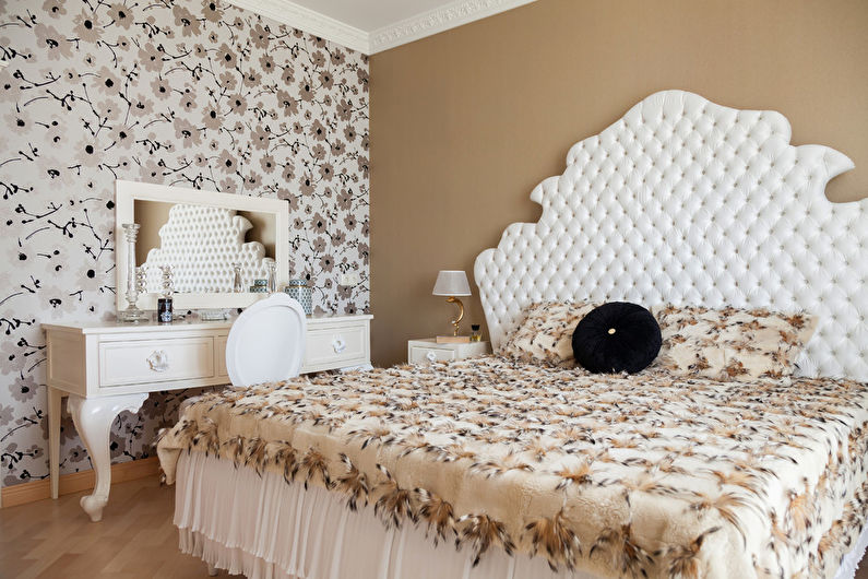 Interior design bedroom in the neoclassical style - photo