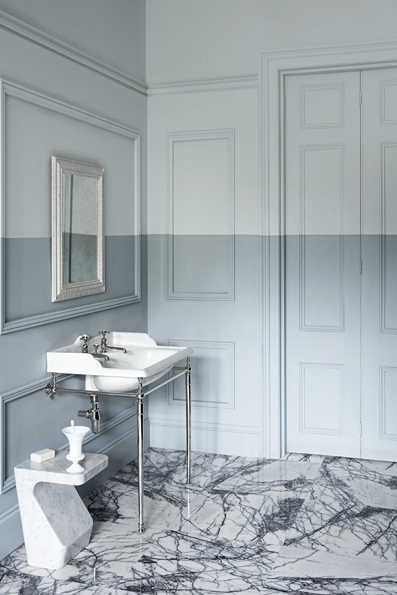 Neoclassical style bathroom interior design - photo