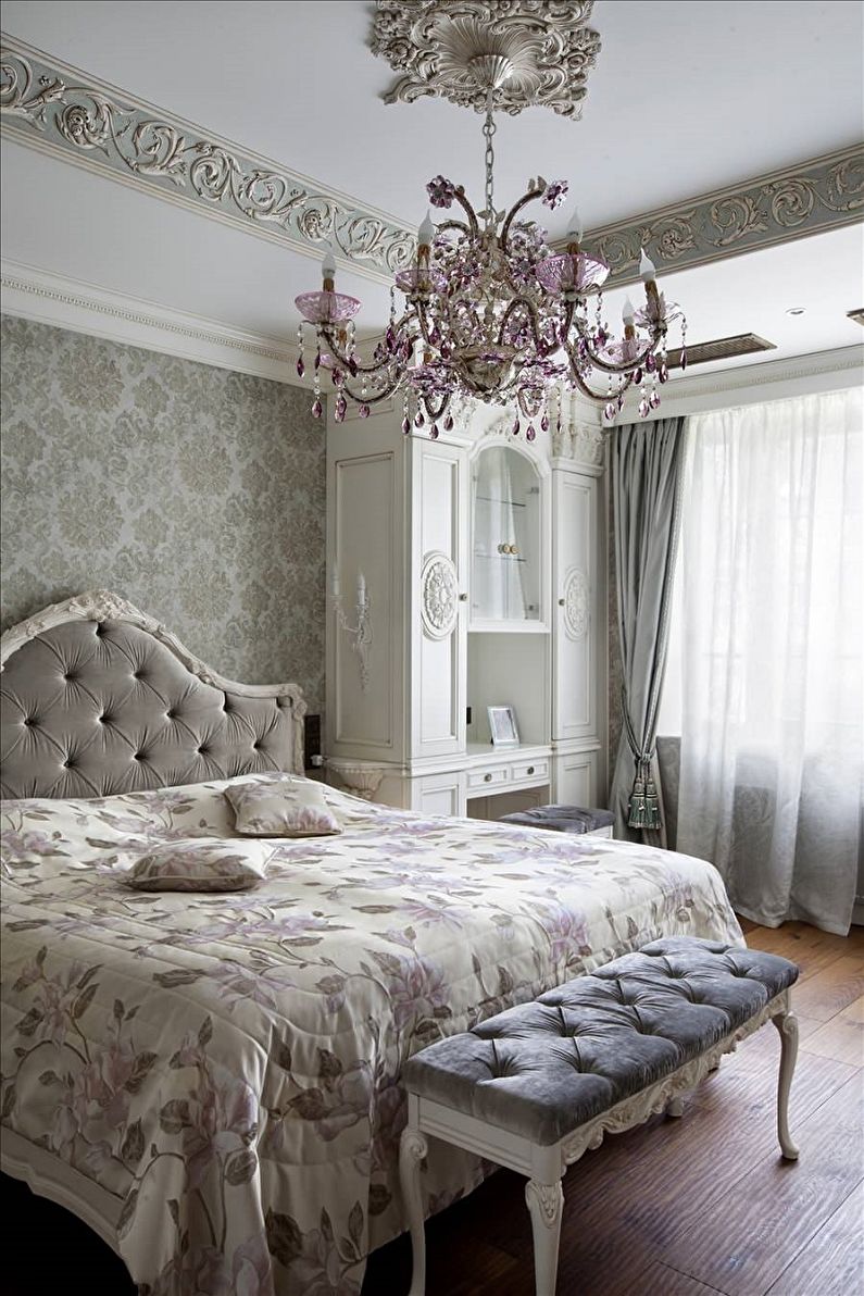 Bedroom design 10 sq.m. - ceiling decoration