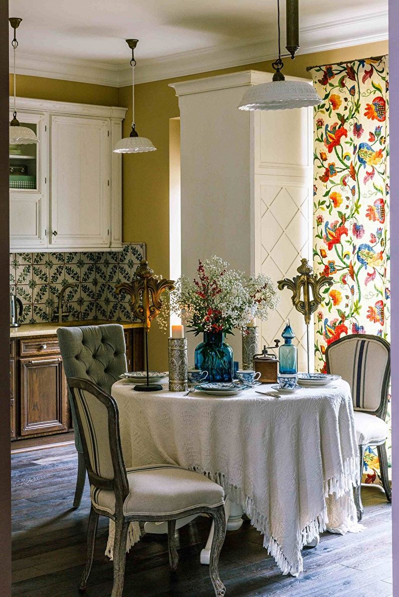 Kitchen 10 sq.m. in fusion style - Interior Design