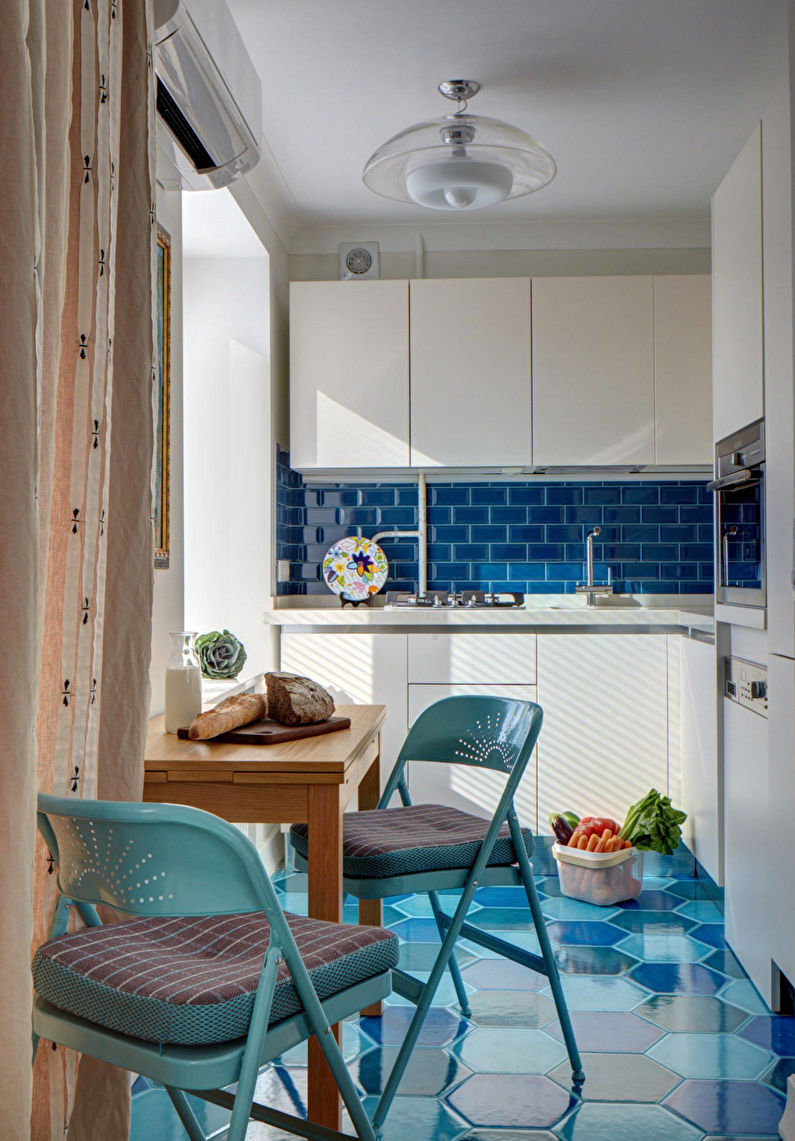 Kitchen interior design 10 sq.m. - Photo