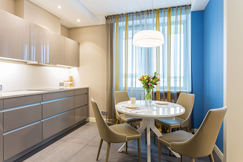 How to visually enlarge a room - Proper lighting
