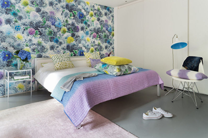 Design a bedroom in a modern style - floor decoration