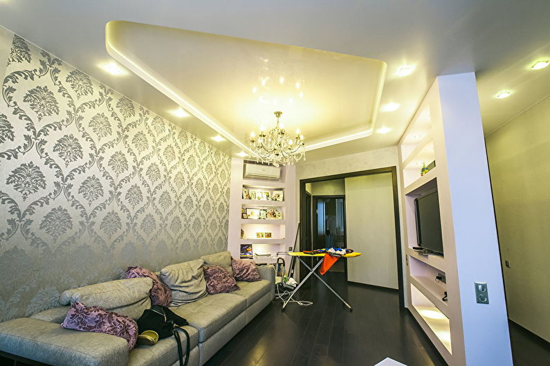 Plasterboard ceiling in the living room - photo