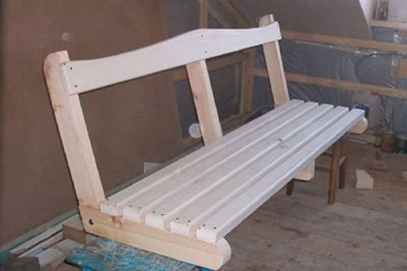 DIY wooden garden swing