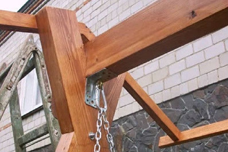 DIY wooden garden swing