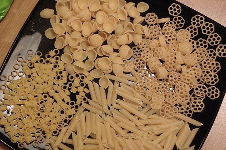 DIY Pasta Crafts - Getting Ready