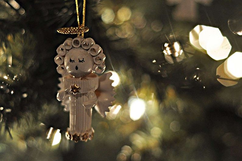 DIY Christmas pasta crafts - Christmas angels