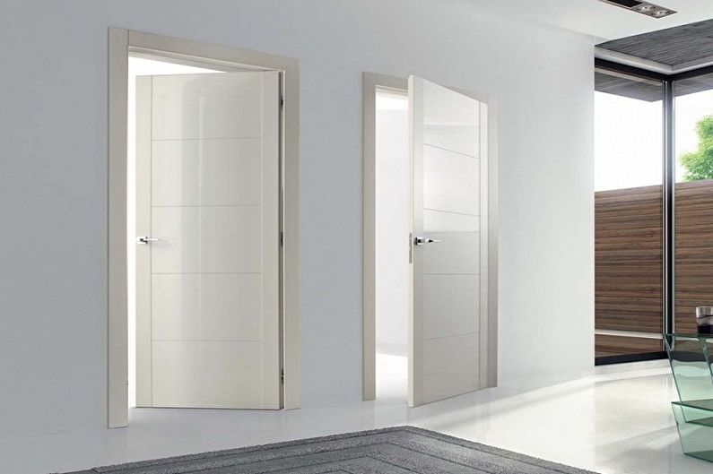 White doors in the interior - Materials for the manufacture